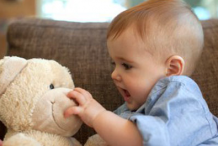 为宝宝挑选玩具要考虑的三个重要因素？