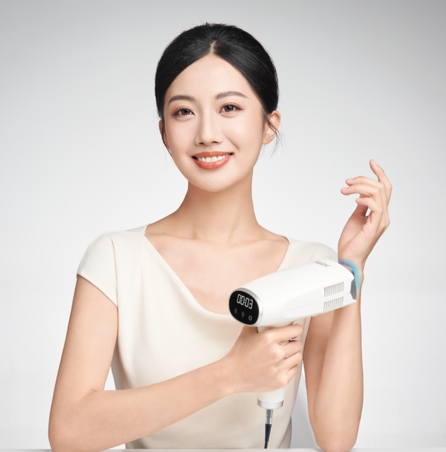 希格玛308白癜风光疗仪科普：白癜风的病因及治疗方法？	